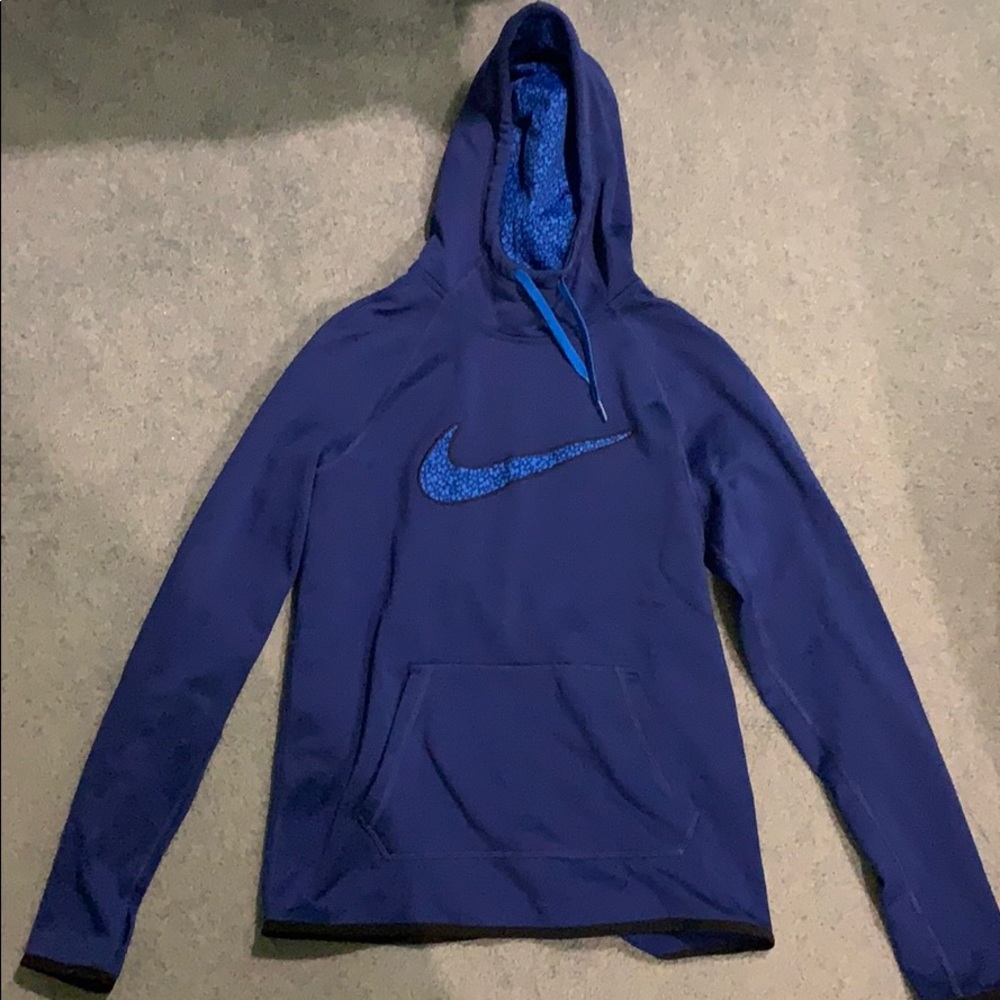 Nike sweatshirt